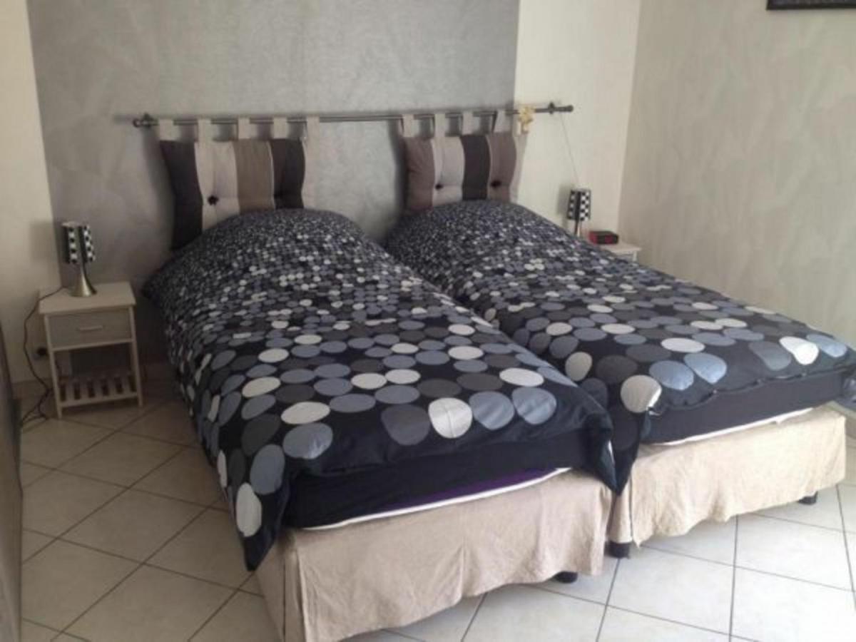Charmant Gite A Etain, Tout Inclus, Proche Verdun Avec Terrasse Et Parking - Fr-1-585-3 Kültér fotó